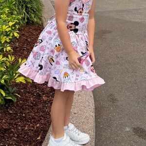 Lu and ro valentine Disney characters dress